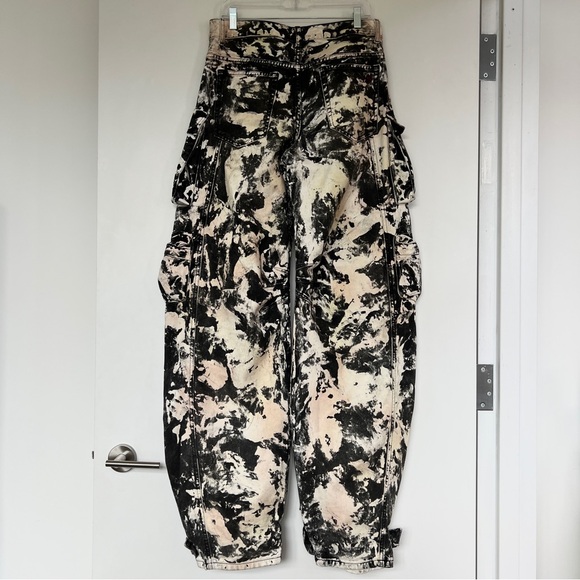 The Attico Fern black cream white abstract camo print wide leg cargo jean pants - Picture 14 of 16